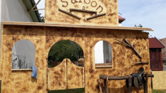 2017. Country falunap